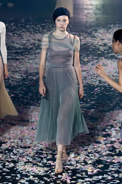 Look 81